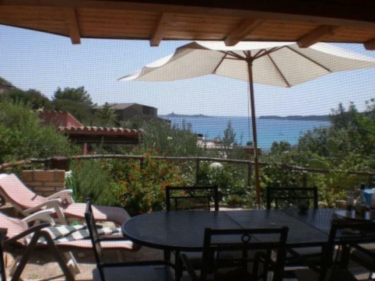 Casa Vacanza La Terrazza Panoramica A 200 Mt Dal Mare Villa Симиус Екстериор снимка